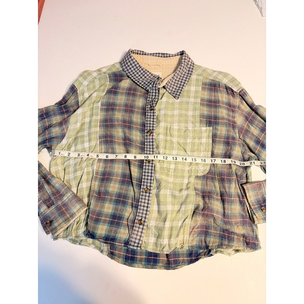 American Eagle Mixed Plaid Patchwork Cropped Button Down Flannel Large - Picture 7 of 10